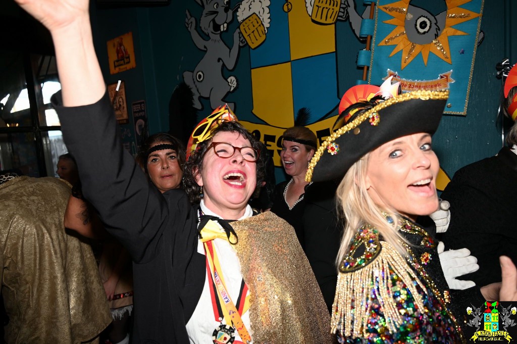 ../Images/Kroegentocht 2025 294.jpg